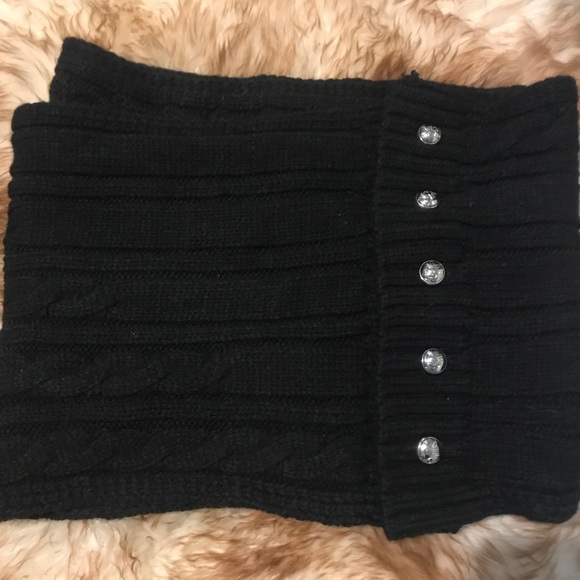 Michael Kors Cable Knit Scarf - Picture 1 of 2